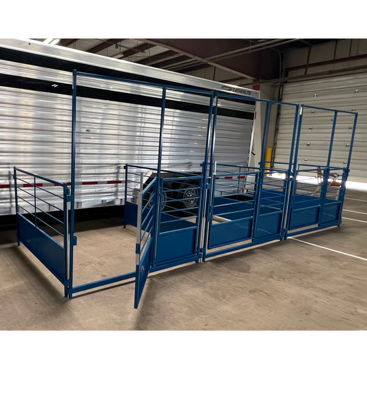 Sheep and goat kidding pen setup designed for safer handling and routine management