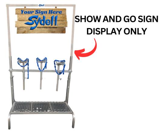 Sheep and goat show stand setup designed for safer handling and routine management