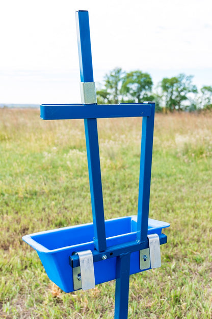 Hydraulic Stand w/735 Milking Stanchion for Sheep & Goats 0781 sheep and goat show stand for livestock handling and animal flow