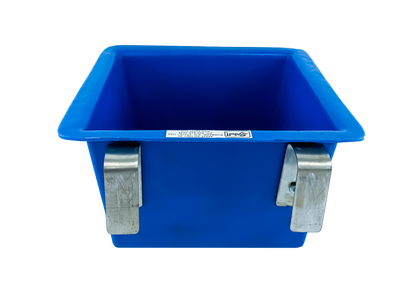 Sheep and goat bale feeder setup designed for safer handling and routine management