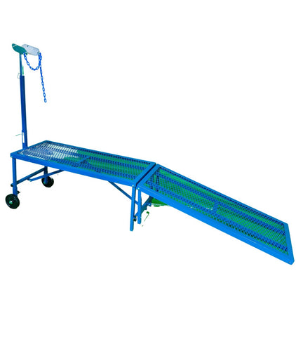 Sydell fold-up fitting stand with ramp and wheel kit for goats and sheep