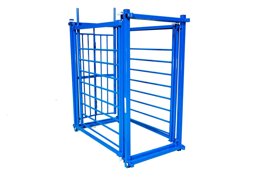 Sydell three-way sorting gate with bifold for sorting goats and sheep on a livestock farm