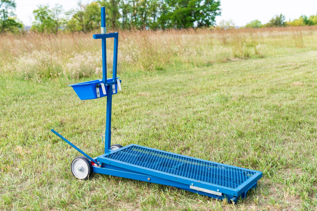 Livestock grooming stand used for hoof trimming, sorting and controlled livestock movement